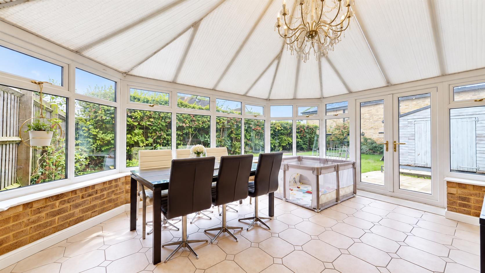 St. James Close, Hanslope, Milton Keynes